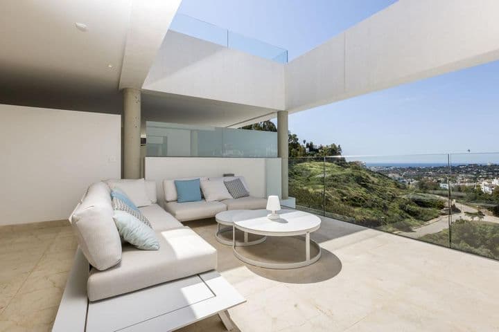 3 bedrooms apartment for sale in Nueva Andalucia, Spain - Image 6