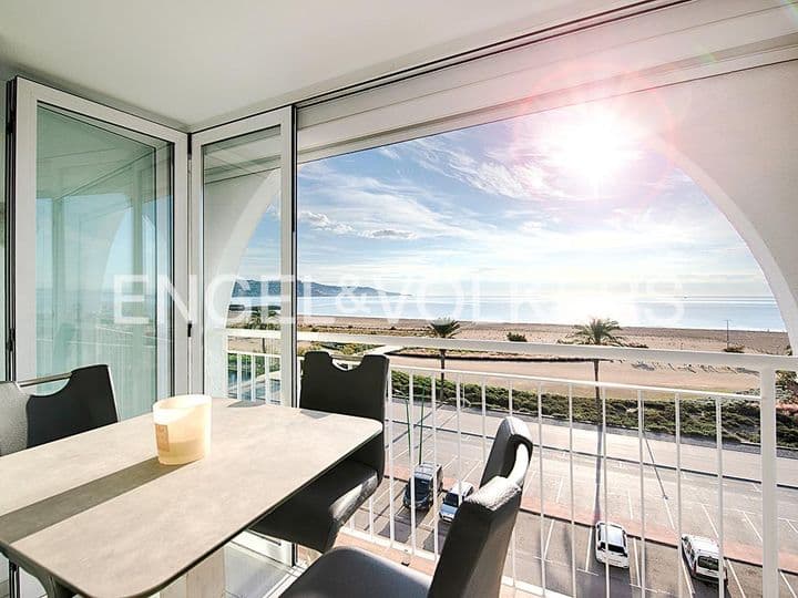 Apartment for sale in Empuriabrava, Spain - Image 3