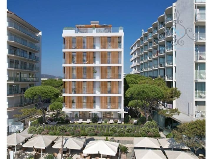 Apartment for sale in Platja dAro, Spain - Image 4