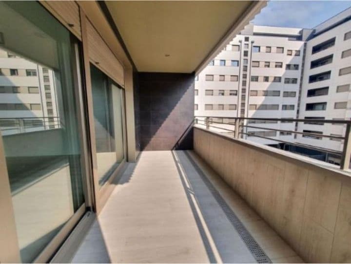 2 bedrooms apartment for rent in Pamplona, Spain - Image 3