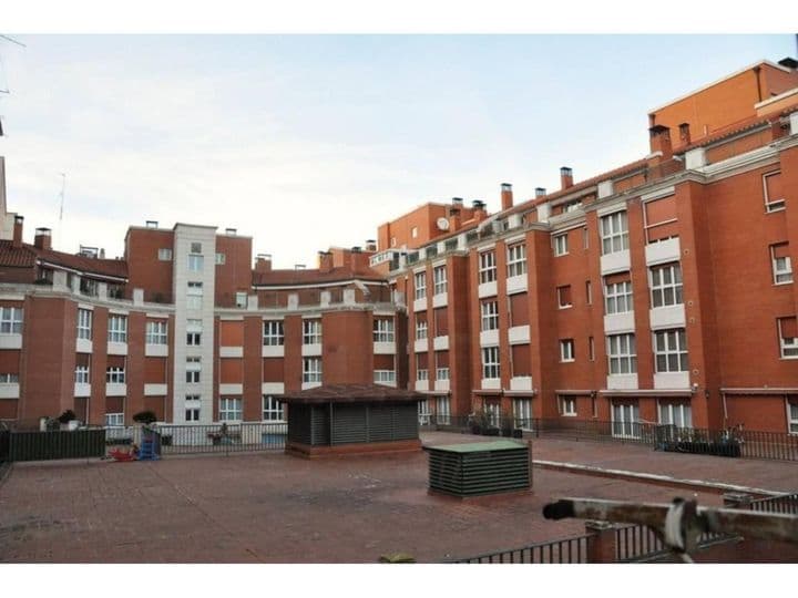 3 bedrooms apartment for rent in Palencia, Spain - Image 10