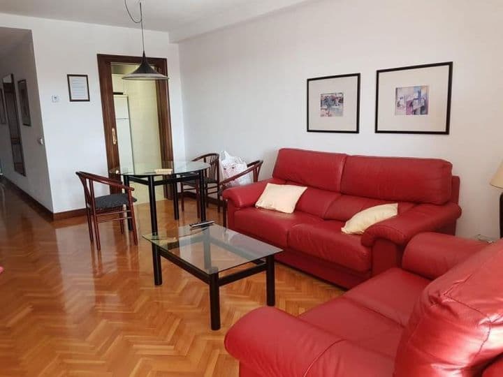 2 bedrooms apartment for rent in Pamplona, Spain - Image 8