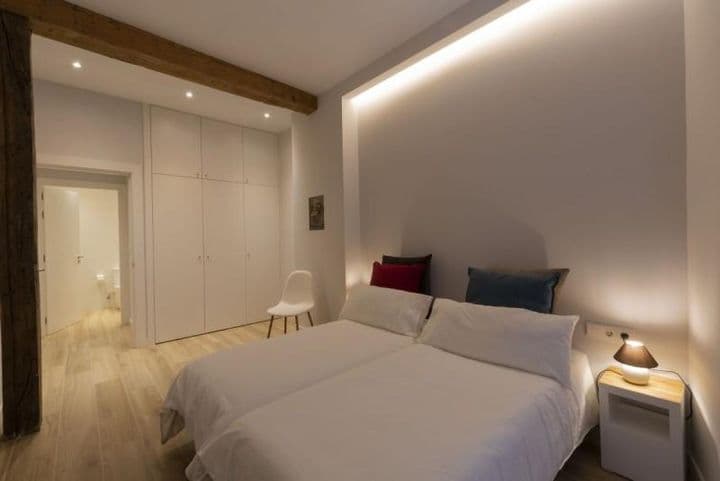 1 bedroom apartment for rent in Pamplona, Spain