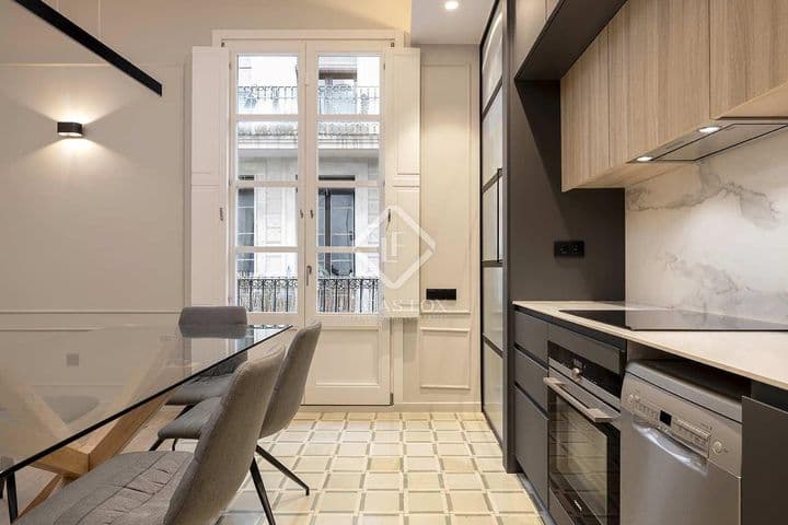 2 bedrooms apartment for rent in Barcelona, Spain - Image 9