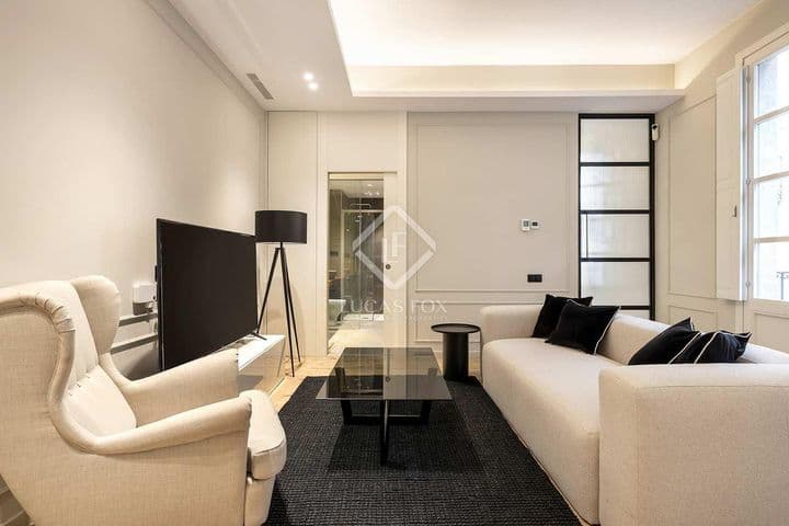 2 bedrooms apartment for rent in Barcelona, Spain - Image 5