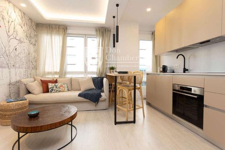 Apartment for rent in Chamberi, Spain - Image 8