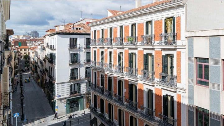 3 bedrooms apartment for sale in Madrid, Spain - Image 2