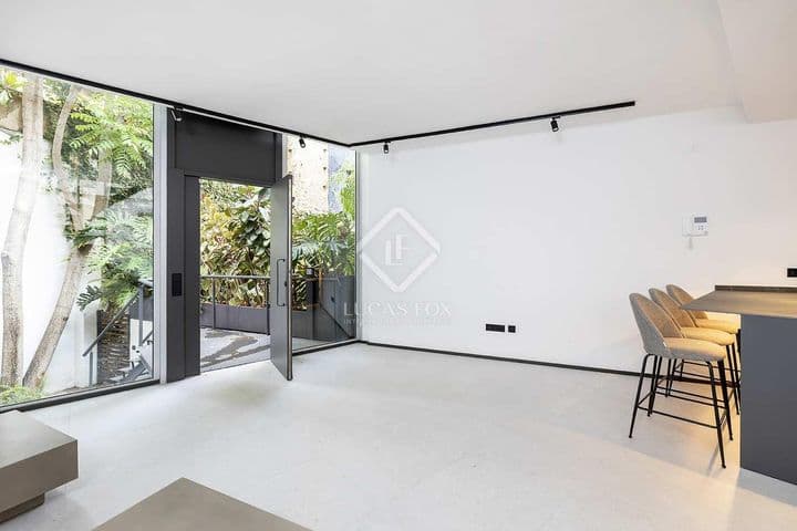 2 bedrooms house for rent in Barcelona, Spain - Image 4