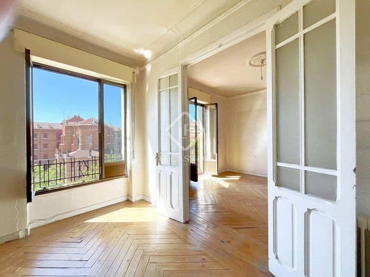 3 bedrooms apartment for sale in Madrid, Spain - Image 2