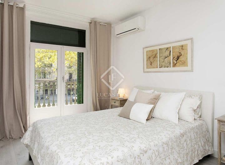 2 bedrooms apartment for rent in Barcelona, Spain - Image 11