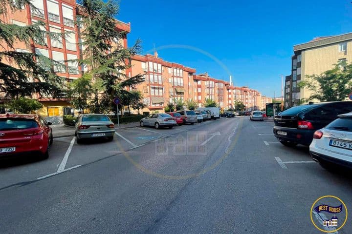 4 bedrooms apartment for rent in Cuenca, Spain - Image 5