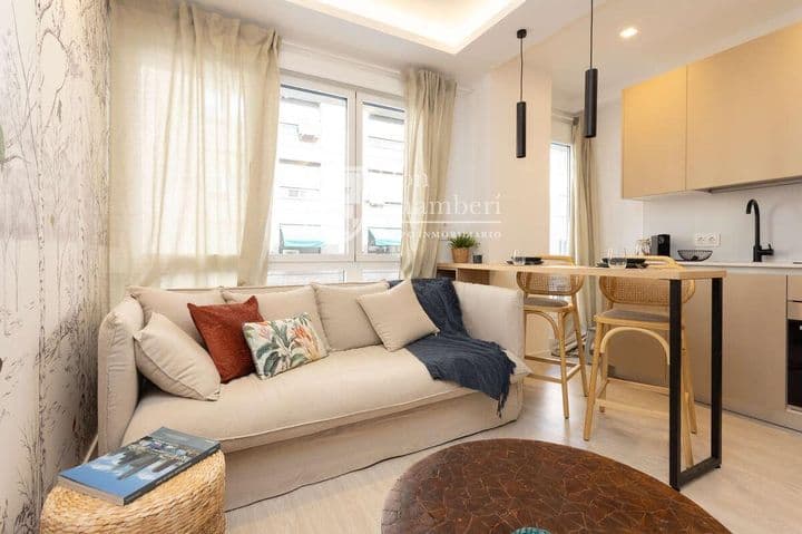 Apartment for rent in Chamberi, Spain - Image 9