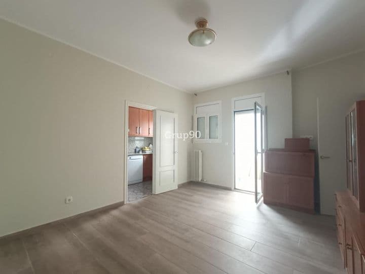 4 bedrooms apartment for rent in Lleida, Spain - Image 2