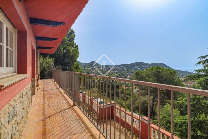 5 bedrooms house for sale in Cabrils, Spain - Image 2