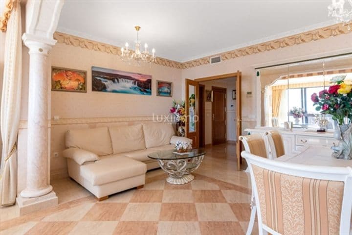 4 bedrooms apartment for sale in Benidorm, Spain - Image 2