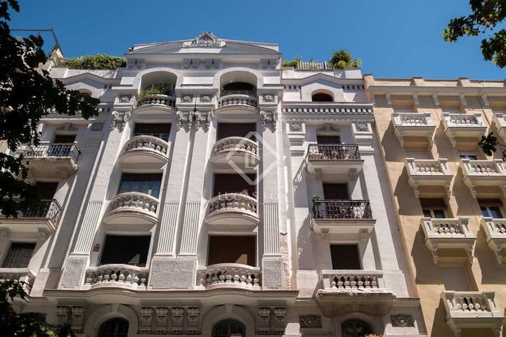 3 bedrooms apartment for sale in Madrid, Spain - Image 3