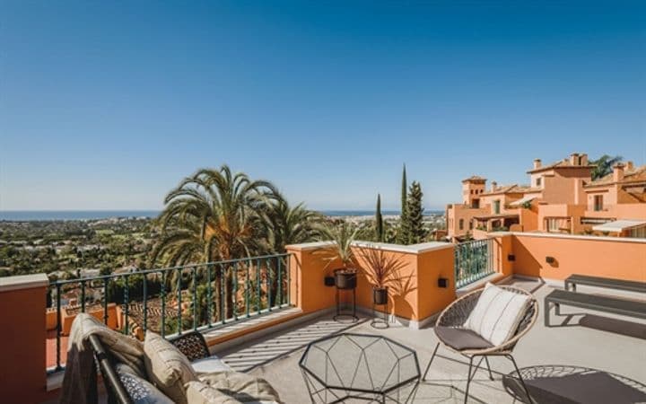 3 bedrooms apartment for sale in Nueva Andalucia, Spain - Image 10