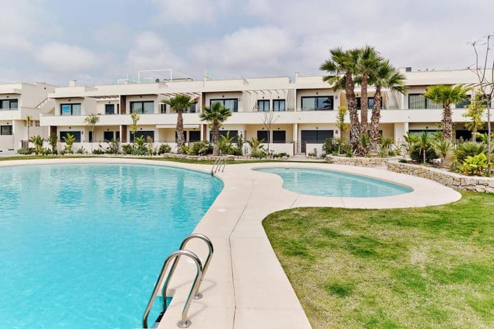 2 bedrooms apartment for sale in Torrevieja, Spain - Image 3