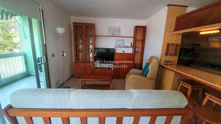 2 bedrooms apartment for rent in Costa del Silencio-Las Galletas, Spain - Image 4