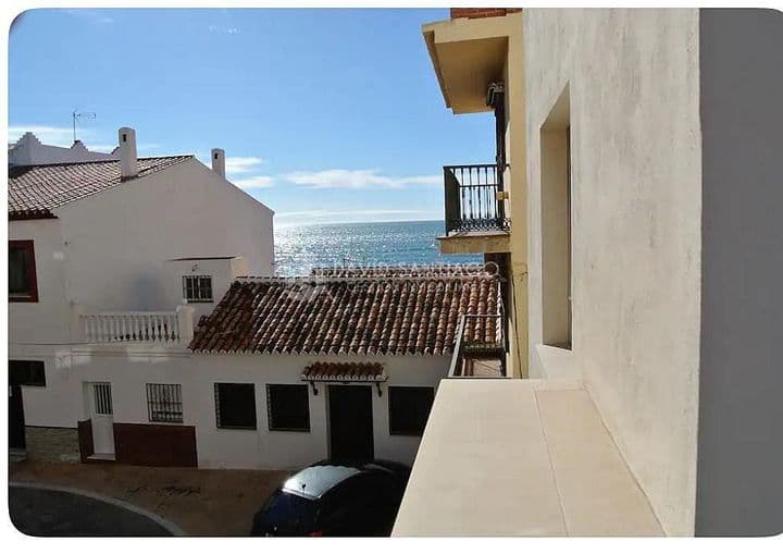 1 bedroom apartment for rent in Algarrobo, Spain - Image 2