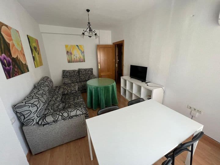 4 bedrooms apartment for rent in Granada, Spain - Image 2