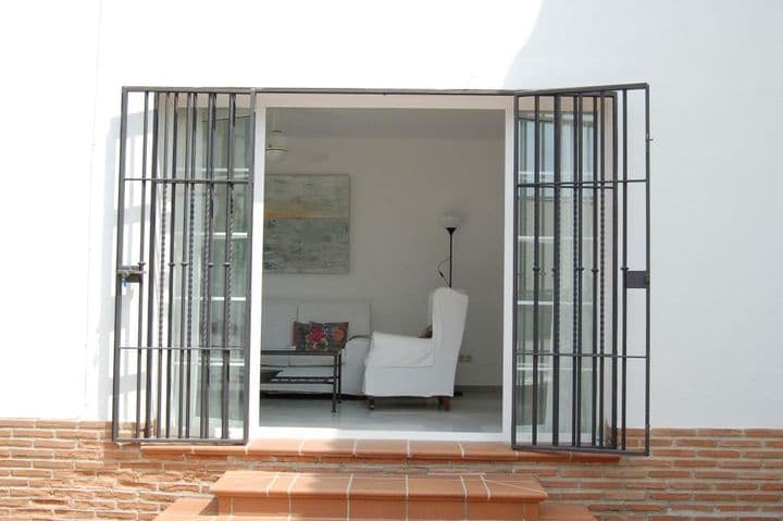 4 bedrooms house for rent in Nerja, Spain - Image 8