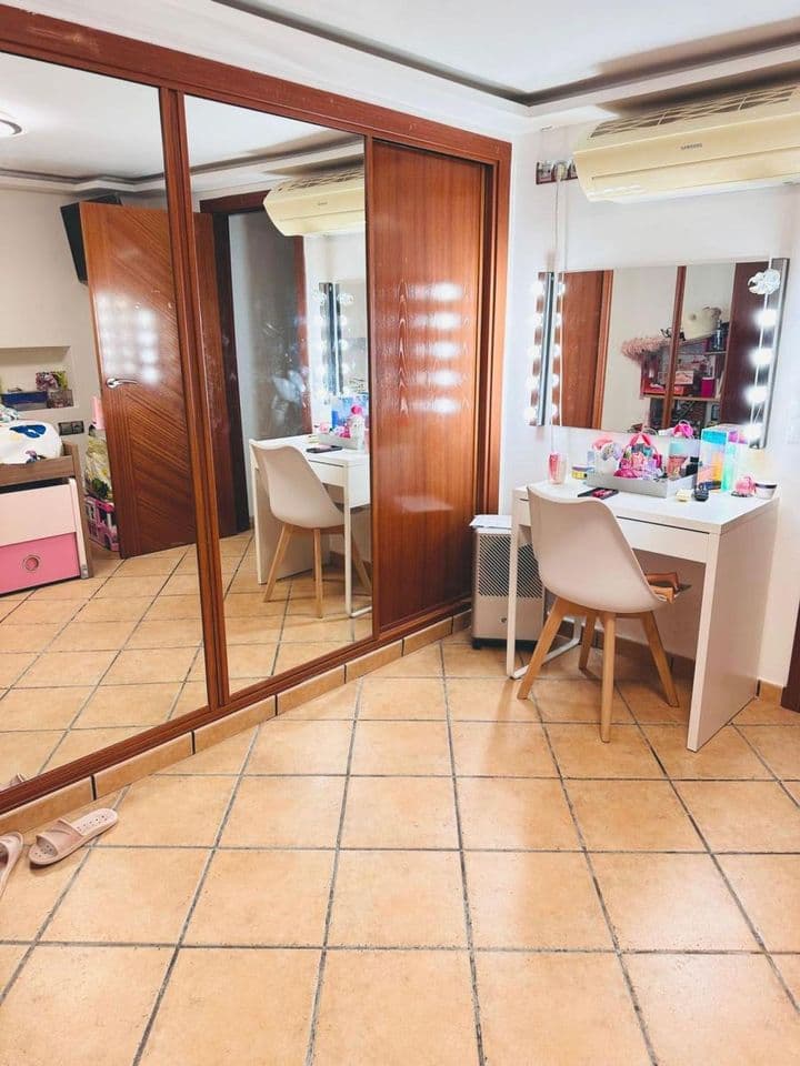 3 bedrooms apartment for sale in Bailen - Miraflores, Spain - Image 8