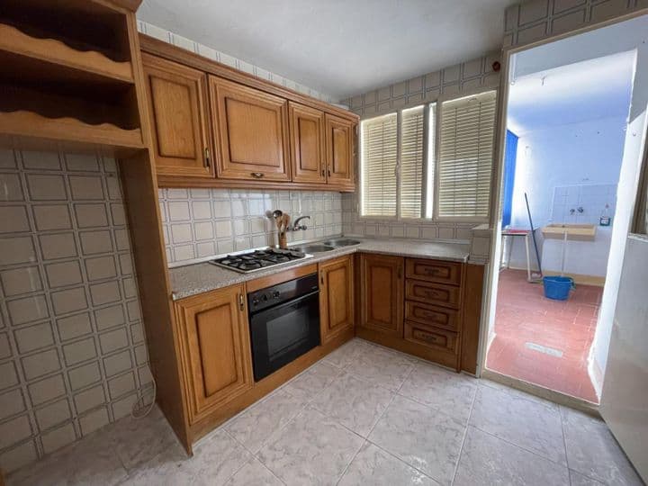 3 bedrooms apartment for sale in Loja, Spain - Image 2