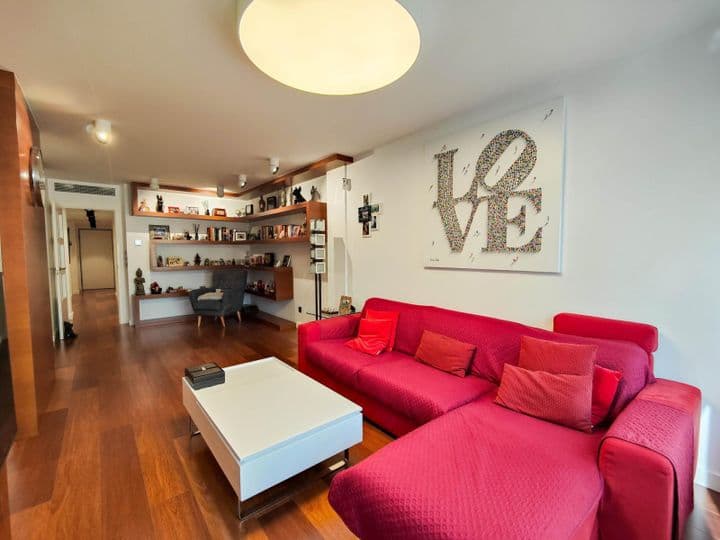 2 bedrooms apartment for sale in Centro, Spain - Image 5