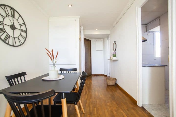 1 bedroom apartment for rent in Gracia, Spain - Image 5