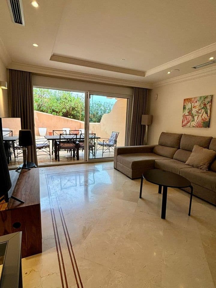 3 bedrooms apartment for rent in Marbella, Spain - Image 9