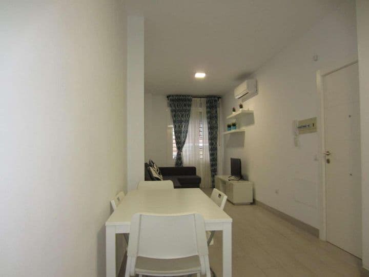 1 bedroom apartment for rent in Zona Puerto Deportivo, Spain