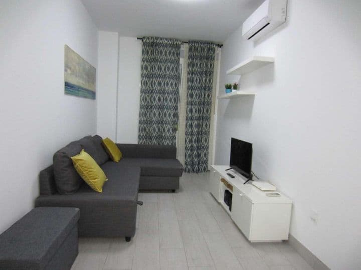 1 bedroom apartment for rent in Zona Puerto Deportivo, Spain - Image 3