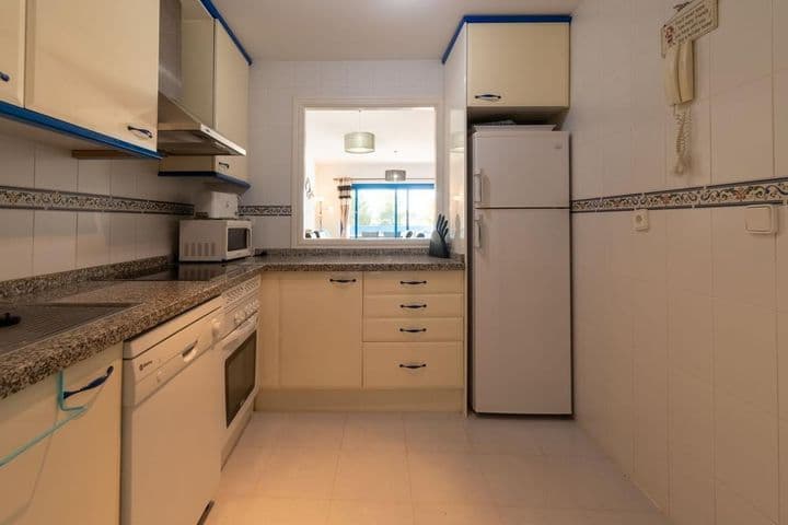 2 bedrooms apartment for sale in La Duquesa, Spain - Image 11