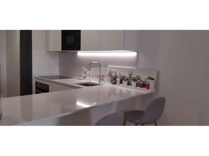2 bedrooms apartment for rent in Motril, Spain - Image 9