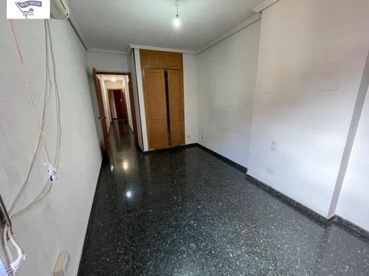 4 bedrooms apartment for sale in Albacete, Spain - Image 8