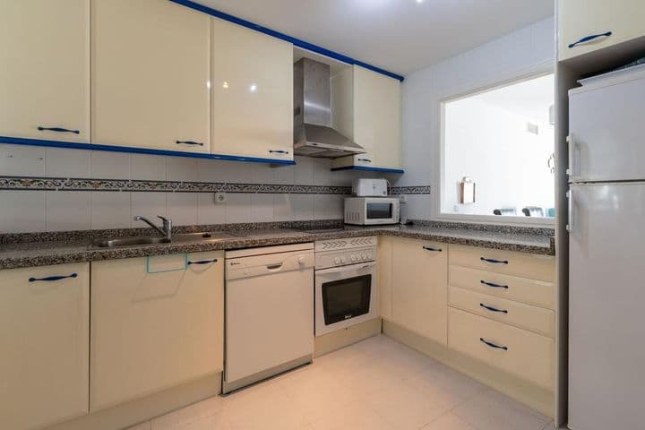 2 bedrooms apartment for sale in La Duquesa, Spain - Image 10