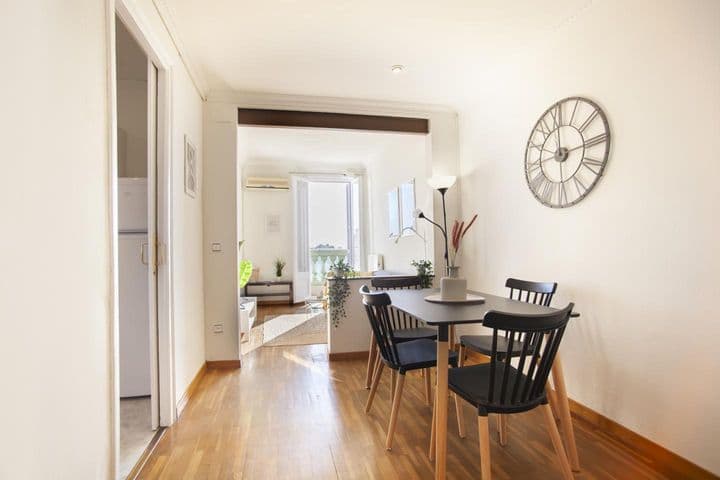 1 bedroom apartment for rent in Gracia, Spain - Image 3