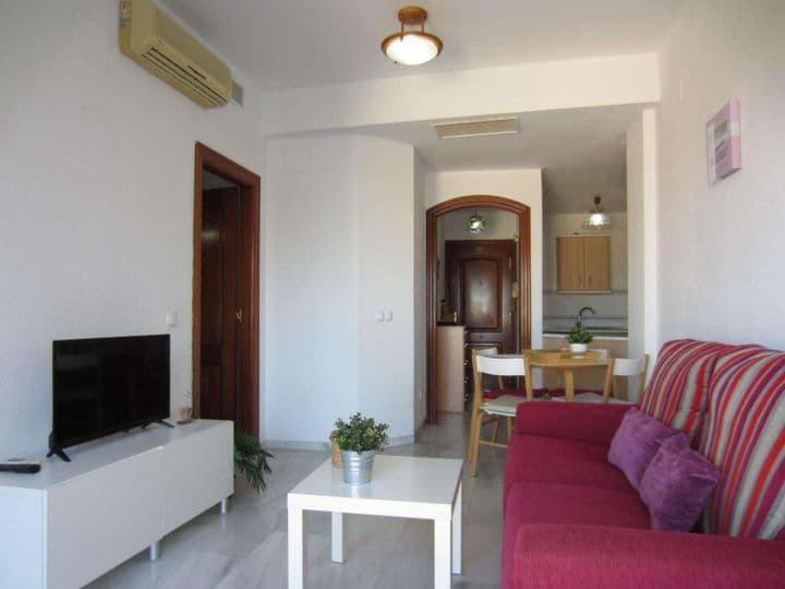 1 bedroom apartment for rent in Zona Puerto Deportivo, Spain - Image 8