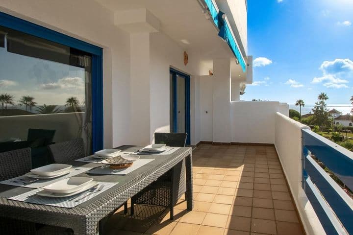 2 bedrooms apartment for sale in La Duquesa, Spain - Image 4