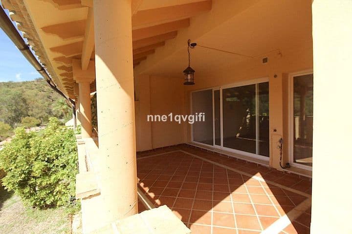 2 bedrooms apartment for rent in Elviria, Spain - Image 8