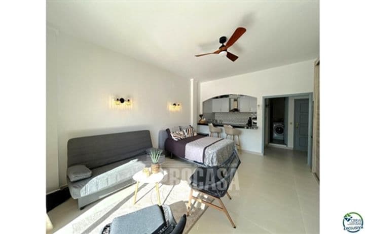 Apartment for sale in Empuriabrava, Spain - Image 4