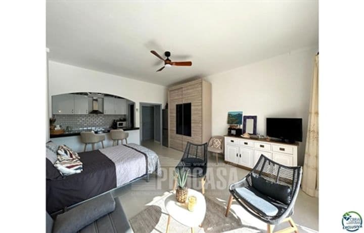 Apartment for sale in Empuriabrava, Spain - Image 11