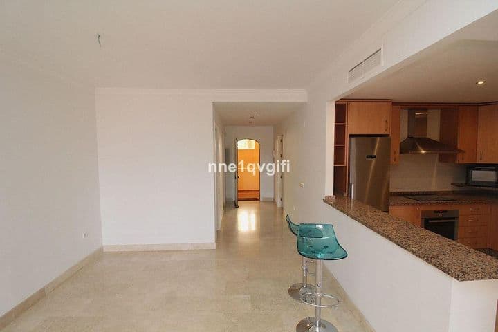 2 bedrooms apartment for rent in Elviria, Spain - Image 4