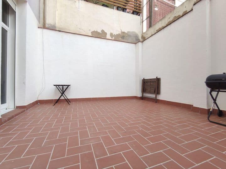 1 bedroom house for rent in Sants-Montjuic, Spain - Image 11