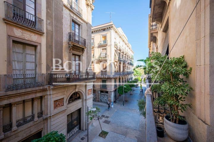 2 bedrooms apartment for sale in Ciutat Vella, Spain - Image 4