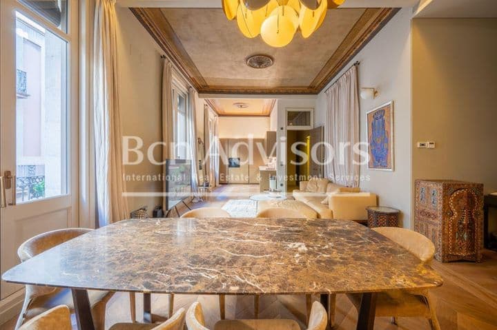 2 bedrooms apartment for sale in Ciutat Vella, Spain - Image 8