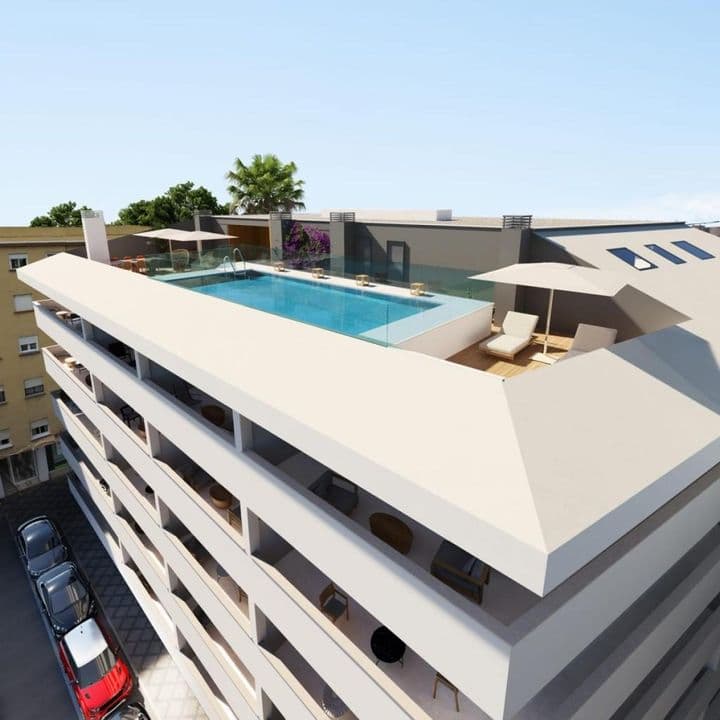 3 bedrooms apartment for sale in Fuengirola, Spain