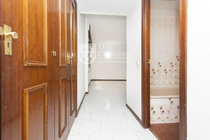 Apartment for rent in Madrid, Spain - Image 10