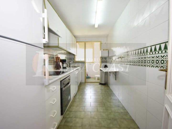 3 bedrooms apartment for rent in Zona Sohail, Spain - Image 3